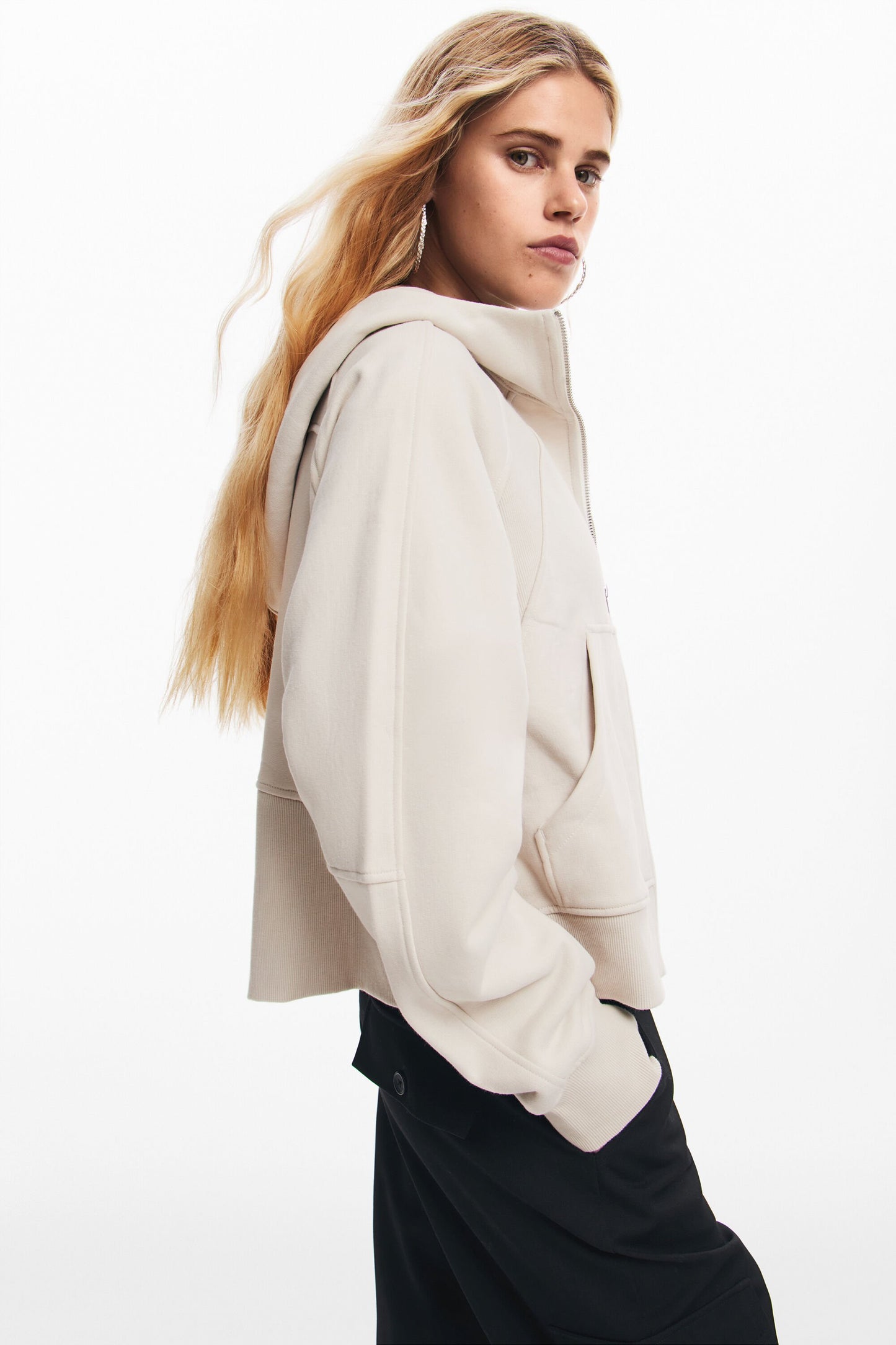 LISA™ | OVERSIZED HOODIE